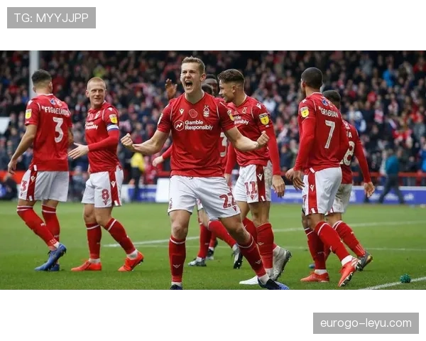 诺丁汉森林逼抢战术掀起英超新风潮，球队表现引广泛关注